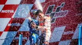 Márquez slaví triumf v Assenu na pódiu
