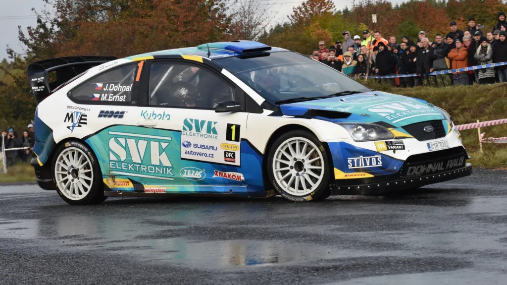 Jan Dohnal s vozem Ford Focus WRC