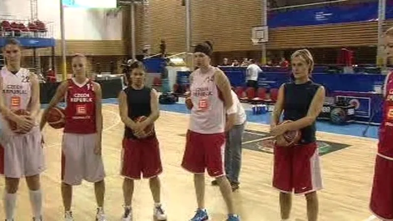 Basketbalistky před startem MS