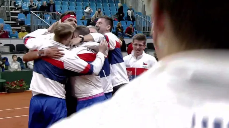 Závěrečné dva gemy v utkání Veselý - Martin