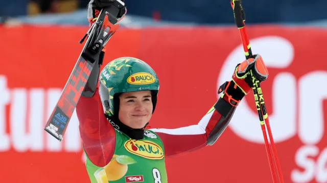 Obří slalom v Söldenu vyhrála domácí Julia Scheibová