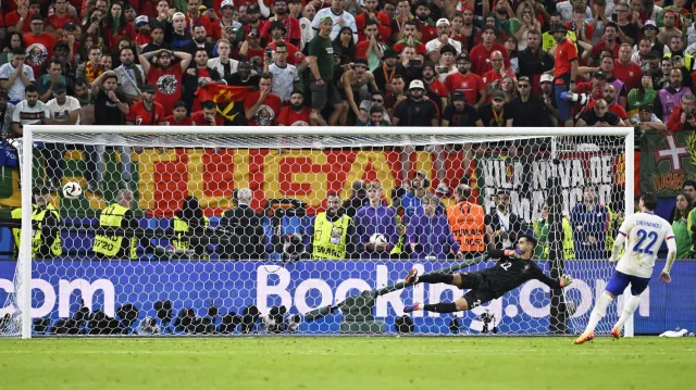 Penaltový rozstřel v utkání Portugalsko – Francie