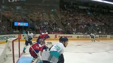 Českou branku bude proti USA hájit Mrázek