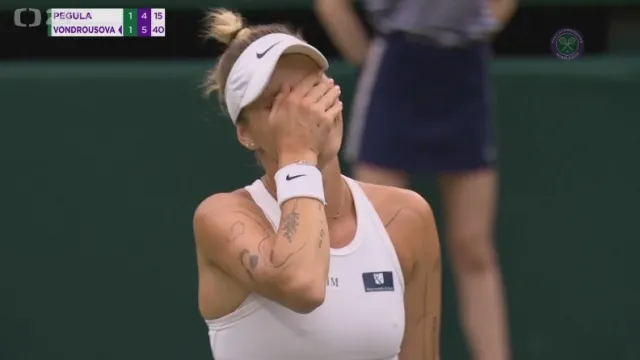 Vondroušová prošla poprvé do semifinále Wimbledonu