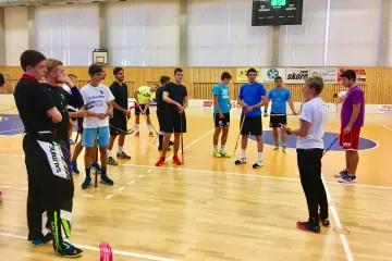 Lenka Bartošová a florbalisté České Lípy