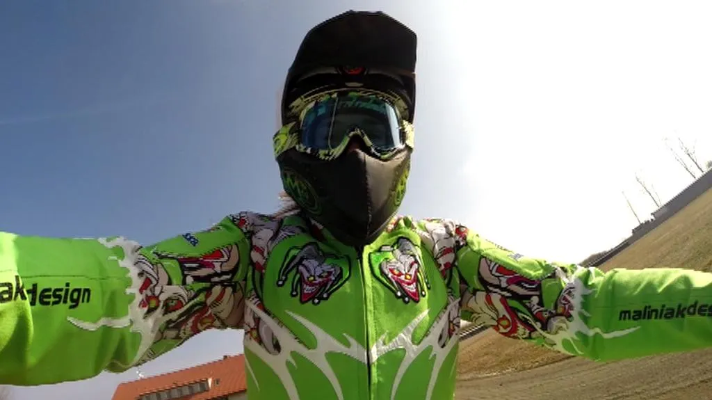 Na plochou dráhu vyjela jediná česká jezdkyně