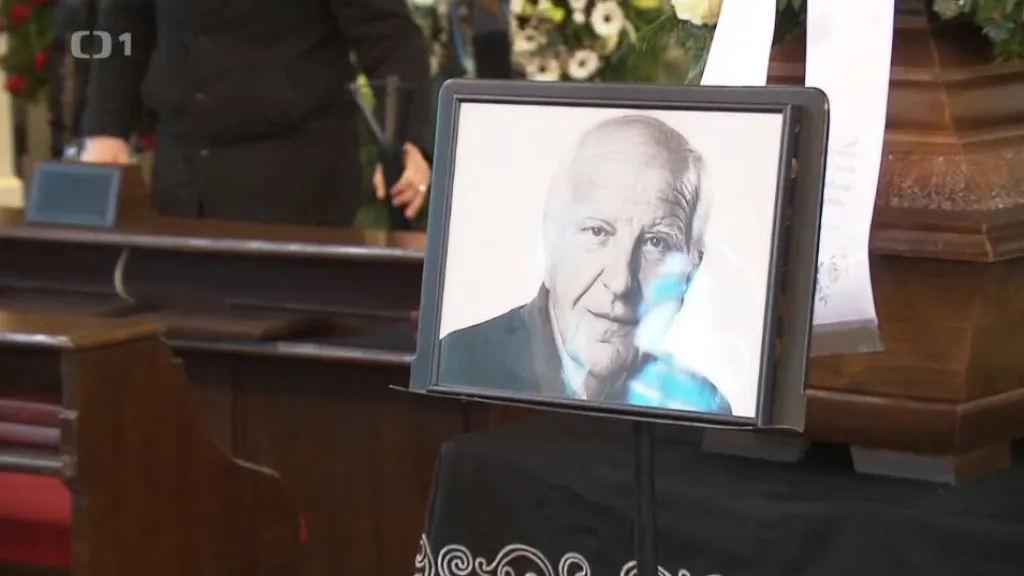 Poslední rozloučení s Otou Černým proběhlo v Kladně