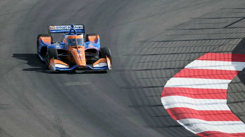 Scott Dixon v IndyCar