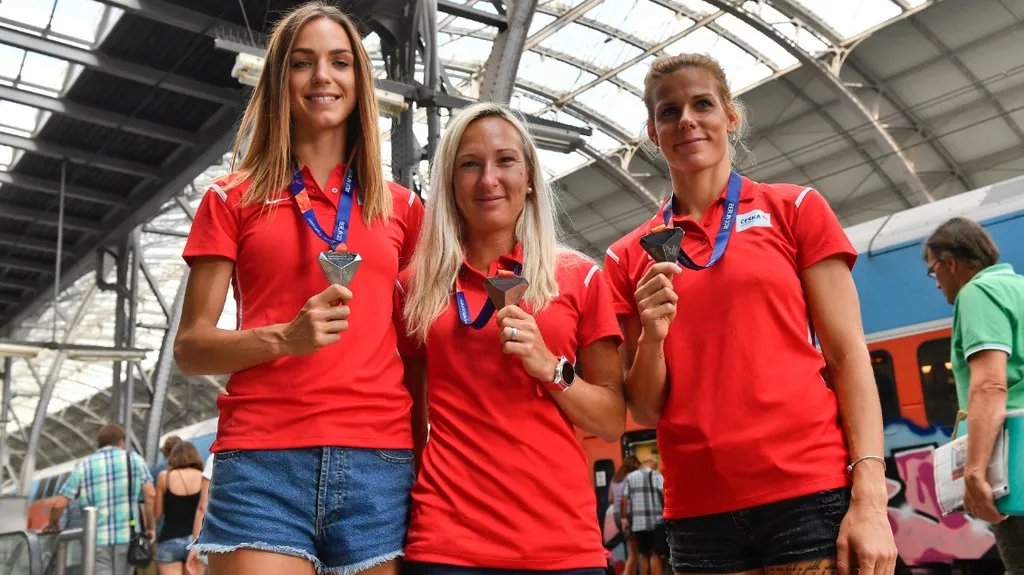 Medailistky z ME: Drahotová, Vrabcová Nývltová, Ogrodníková