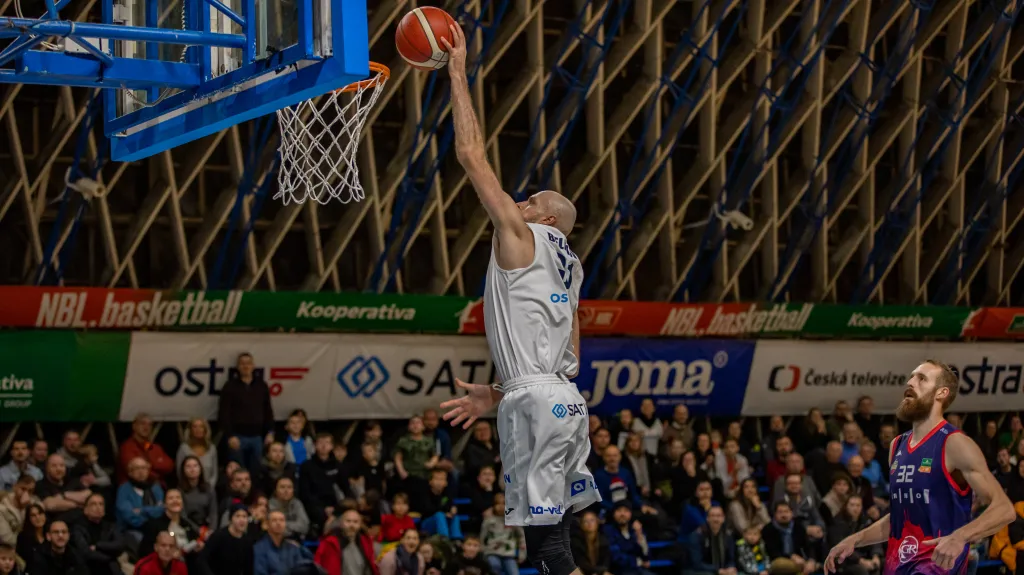 Ostravský basketbalista Oleksandr Belikov