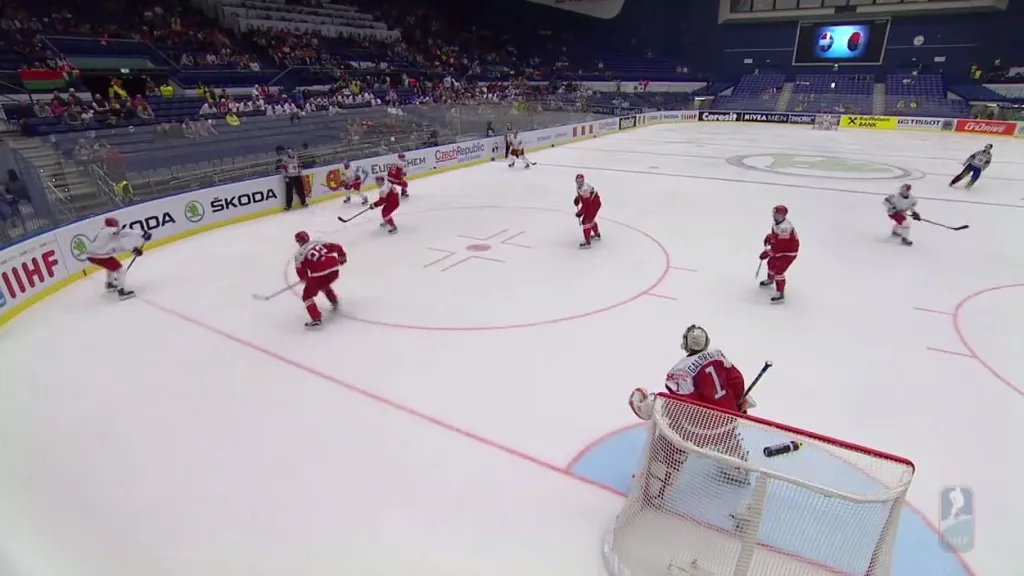 Gól v utkání Dánsko - Bělorusko: Kovyršin - 1:2 (28. min.)