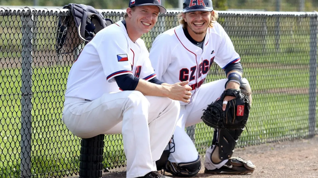 Martin Červenka (vpravo)