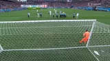Šance v utkání Uruguay - Anglie: Trestňáku Rooneyho chyběly centimetry (10. min.)