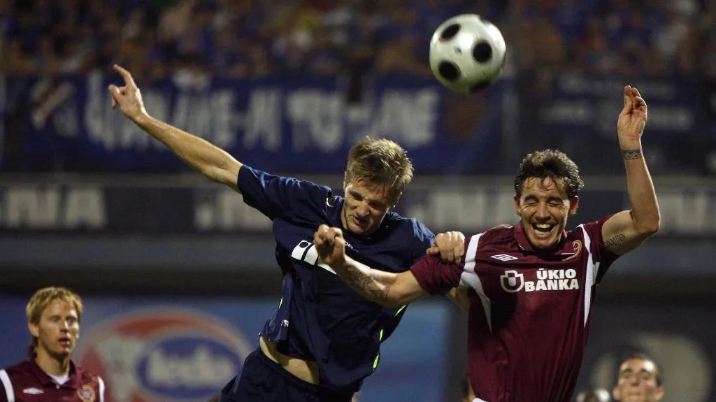 Hráči Hearts nyní bojují i mimo hřiště