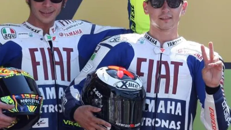 Jorge Lorenzo a Valentino Rossi