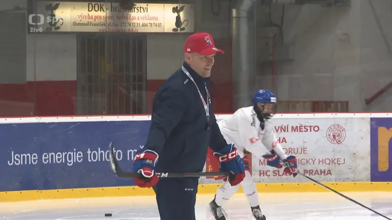 Hokejistky začaly přípravu na MS pod vedením asistenta Andrašovského