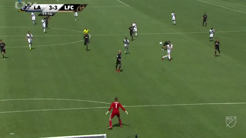 Fantastický gól a vítězná trefa. Ibrahimovic na startu angažmá v LA řádil