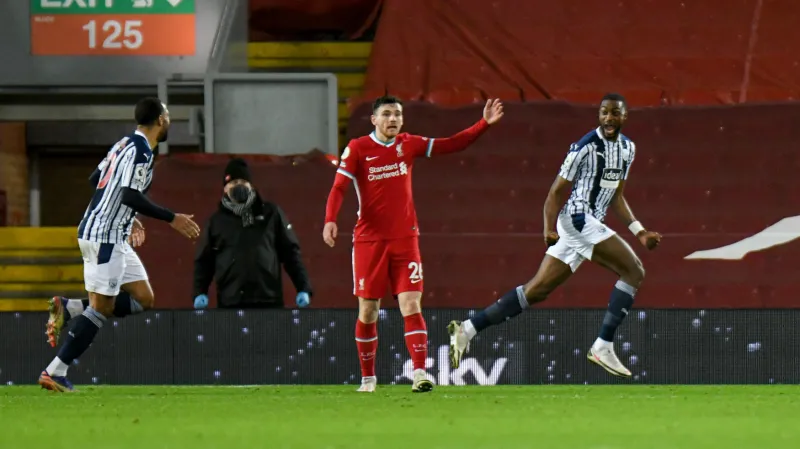 Hráči WBA se radují z vyrovnání v utkání s Liverpoolem