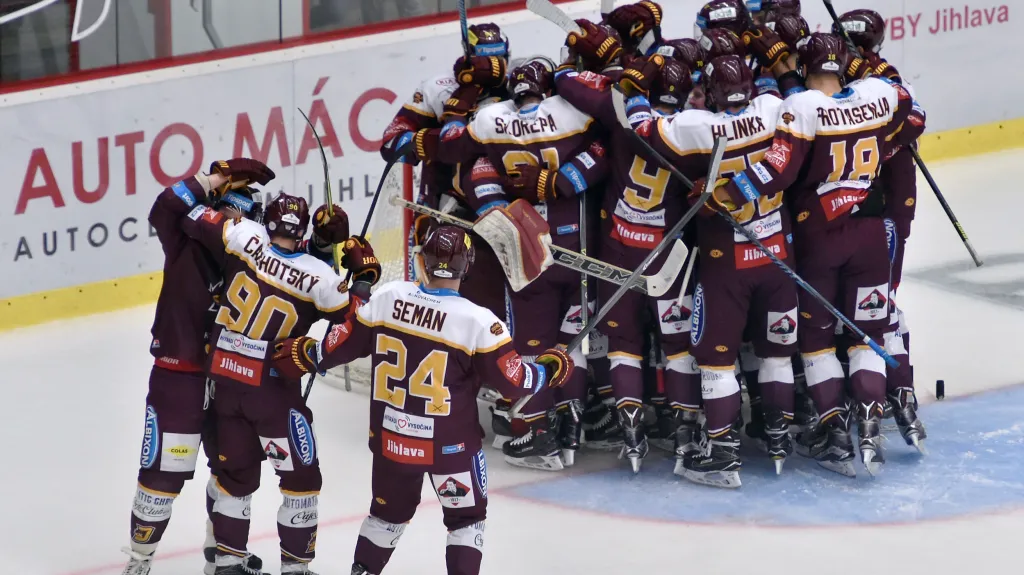 Radující se hráči Jihlavy