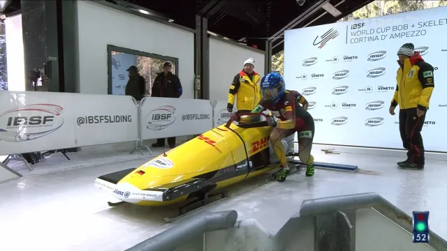 Vítězná jízda německého dvojbobu na SP v Cortině d’Ampezzo