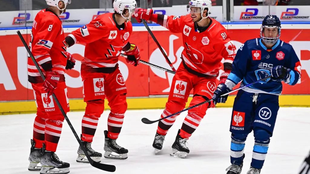 Radost hokejistů Pardubic