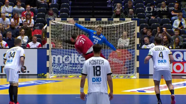 Neproměněné sedmičky Poláků a zákroky brankáře Wolffa