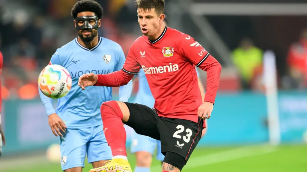 Adam Hložek v utkání proti Bochumi