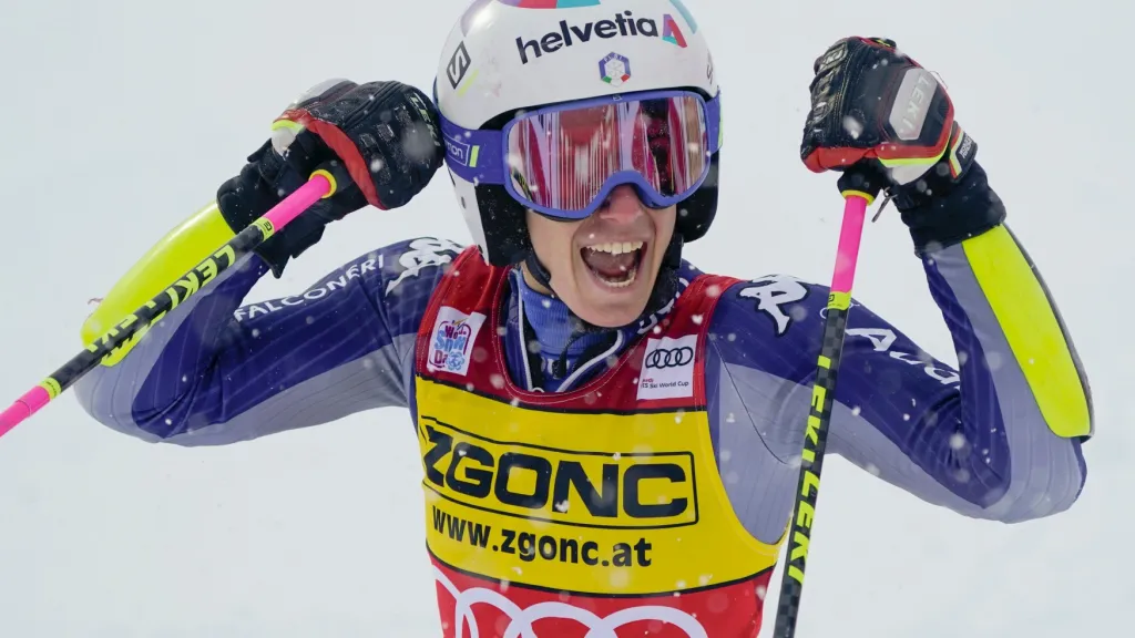 Marta Bassinová se raduje z vítězství