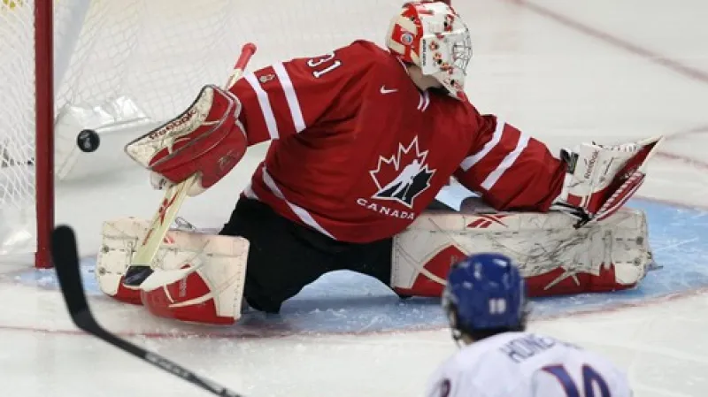 Zápas hokejové dvacítky s Kanadou