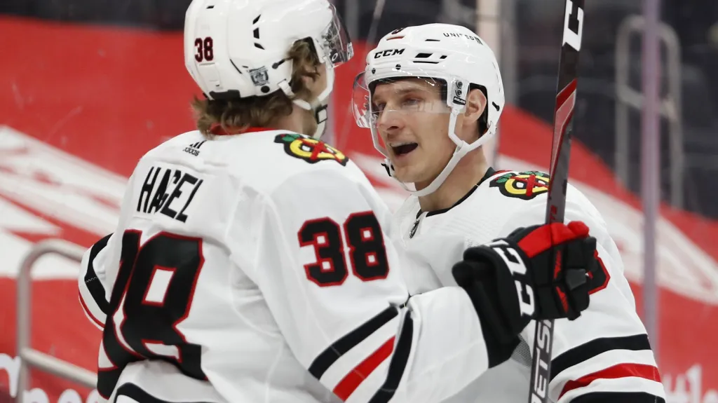 Dominik Kubalík se raduje z branky