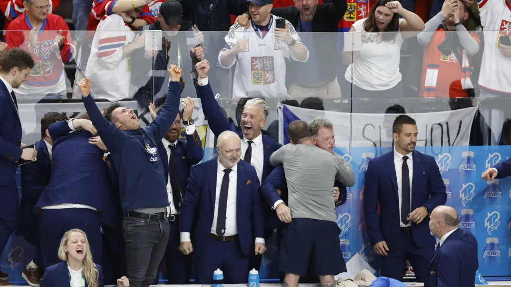 Česká hokejová střídačka