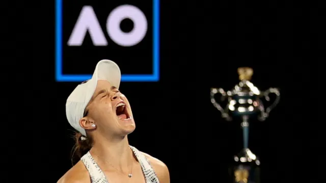 Bartyová vydřela domácí triumf na Australian Open