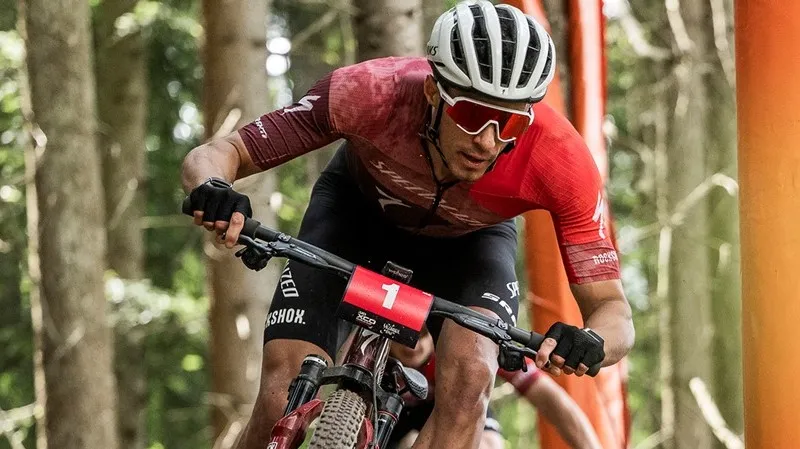 Blevins nenašel v short tracku přemožitele ani v Leogangu