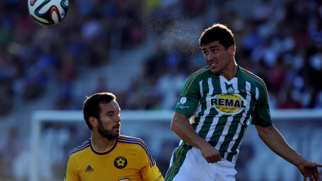 Vojtěch Engelmann (vpravo) během působení v Bohemians 1905
