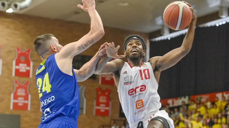 Závěr a ohlasy utkání Nymburk - Opava