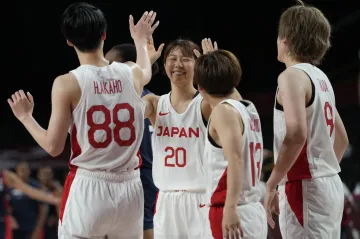 Radost japonských basketbalistek