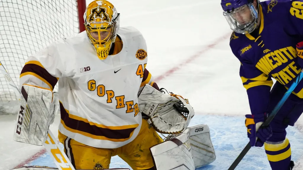 Utkání Minnesota - Minnesota State