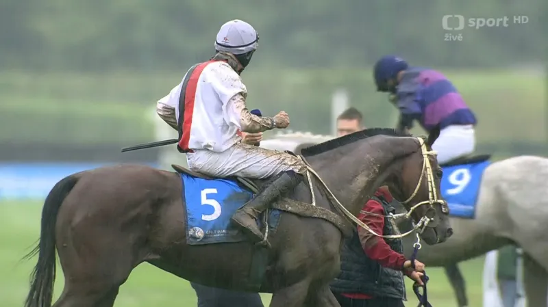 Sacamiro po vítězství v srpnové kvalifikaci