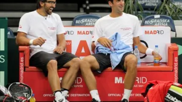 Janko Tipsarevič a Novak Djokovič