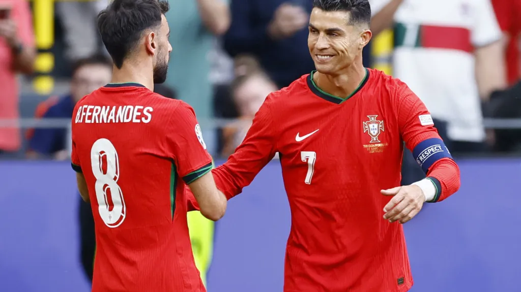Cristiano Ronaldo s Bruno Fernandesem