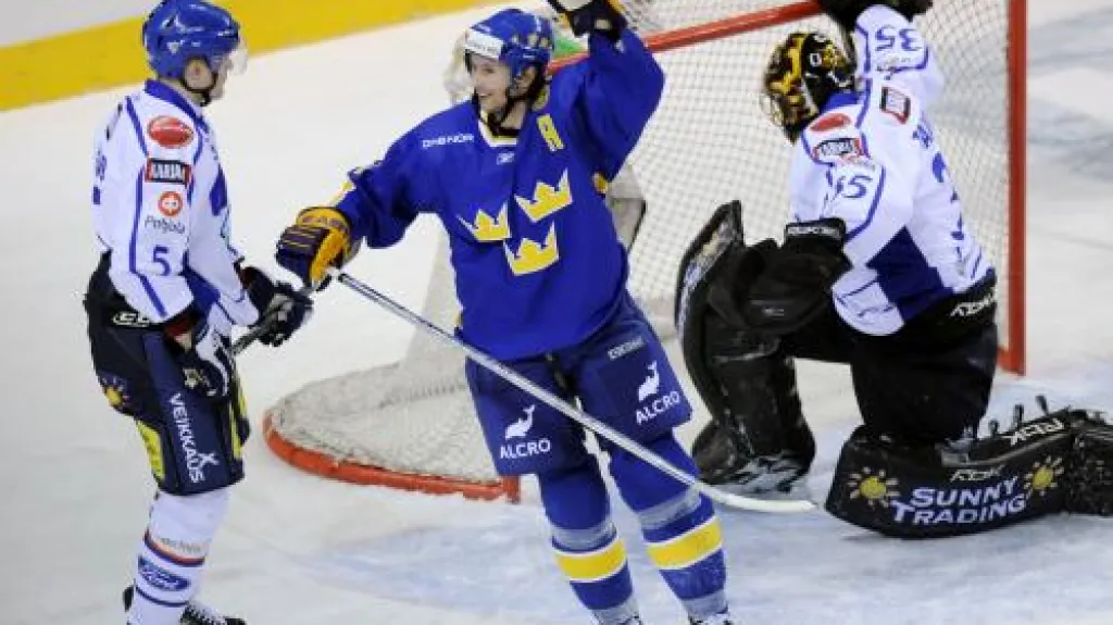 Švédové porazili Finsko 5:4