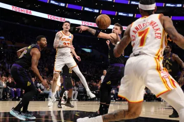 Vít Krejčí (27) v utkání Atlanty s Portlandem