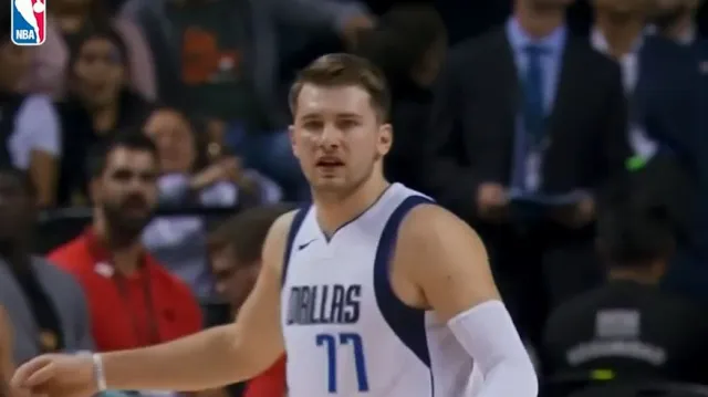 Dončič byl v Mexiku opět k nezastavení a Dallas přehrál Detroit