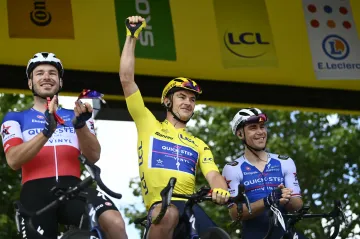 Tým QuickStep-Alpha Vinyl na Tour de France