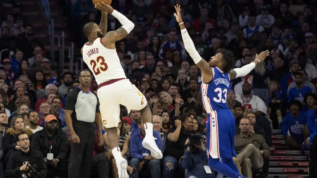 LeBron James v utkání proti Philadelphii