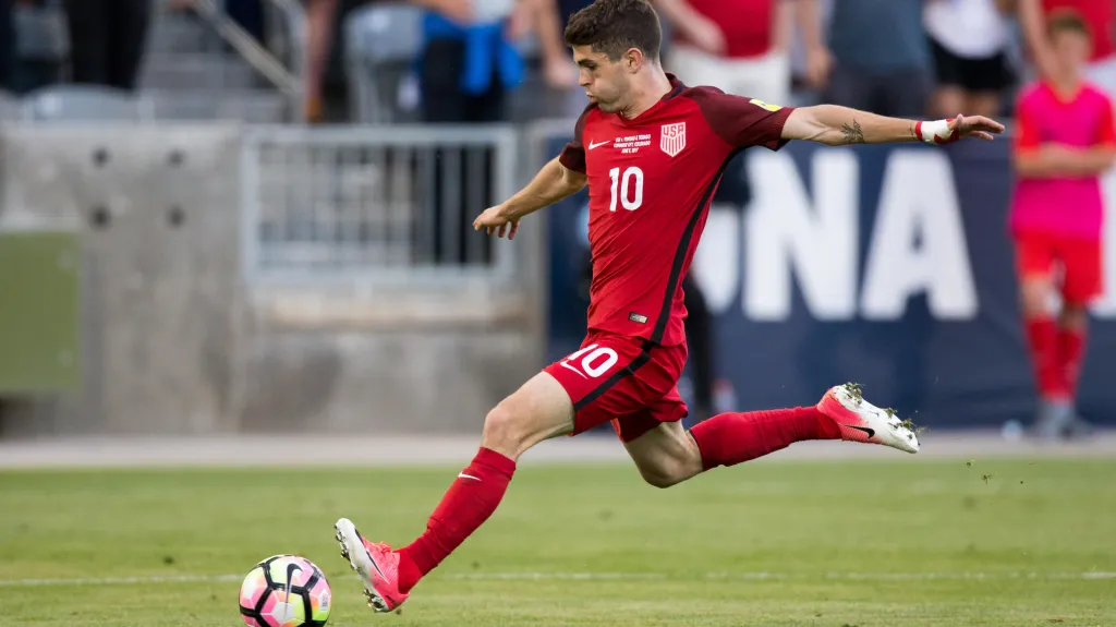 Christian Pulisic v dresu USA