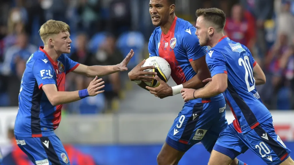 Jean-David Beauguel slaví gól v dresu Plzně