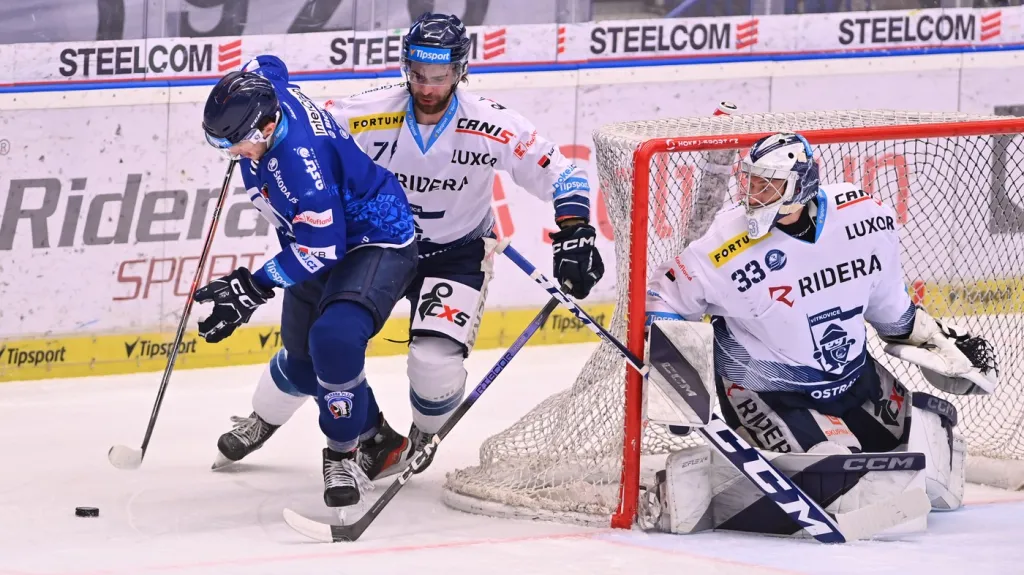 Vítkovický brankář Lukáš Klimeš v utkání proti Plzni