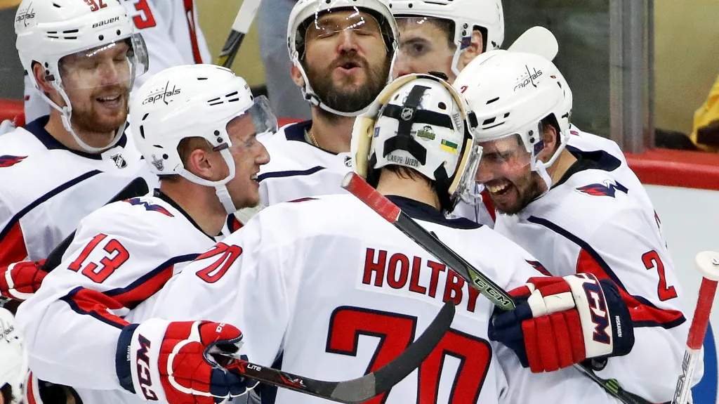 Hráči Washingtonu se radují z postupu 