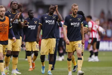 Zklamaní fotbalisté West Hamu